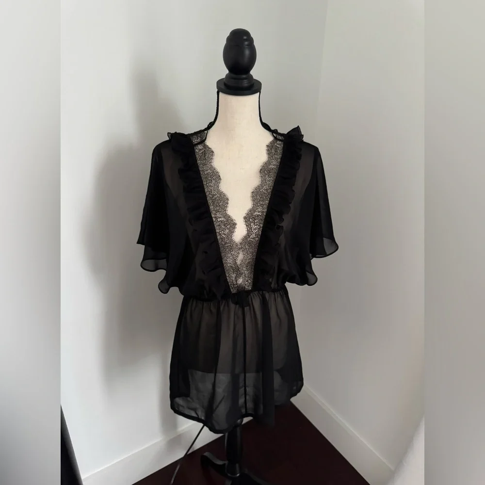 New Victoria’s Secret Black Lace Trim Sexy Cover Up Dress Lingerie Robe medium